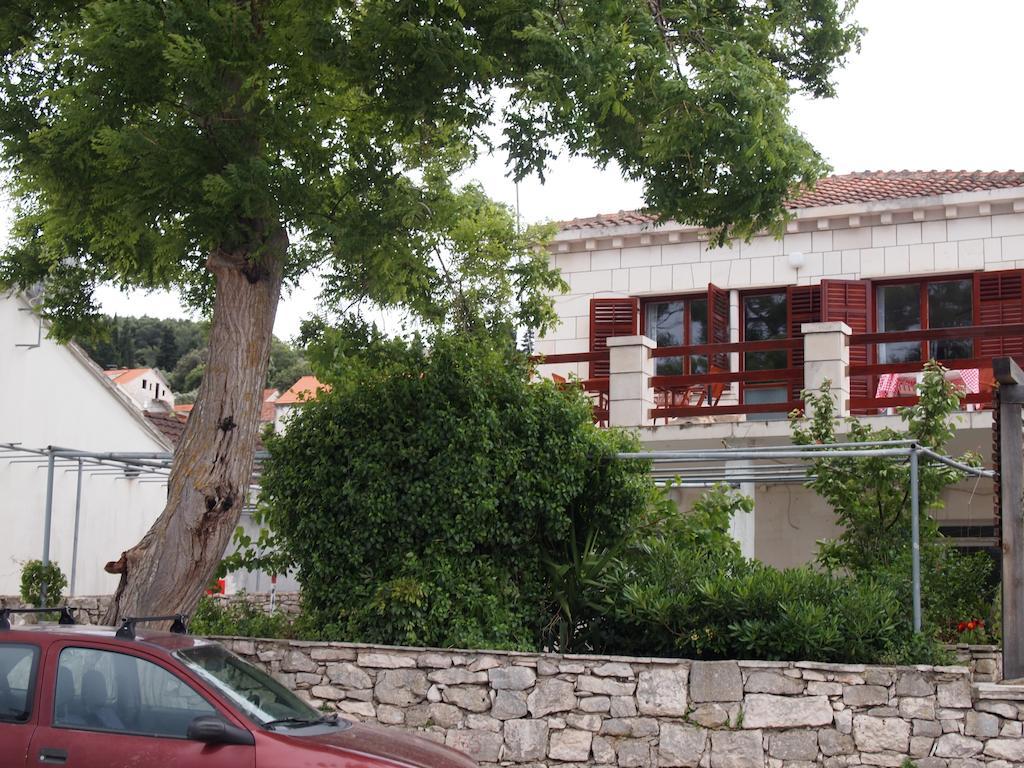 Apartments Lumbardina Lumbarda Szoba fotó